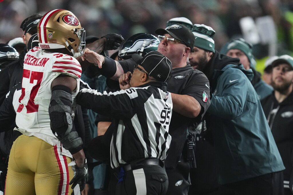 San Francisco 49ers v Philadelphia Eagles