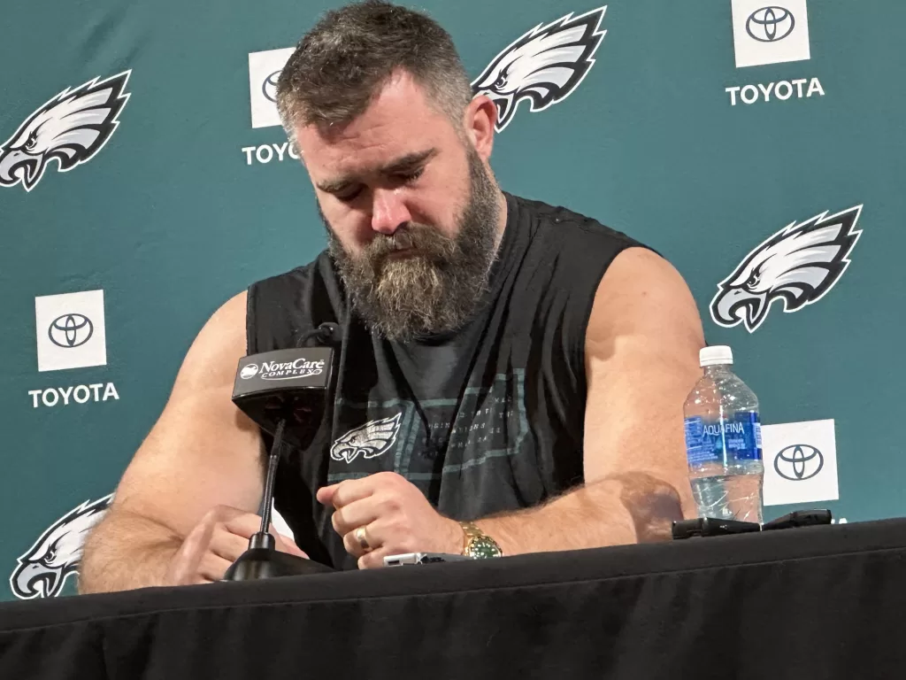 Kelce-Retires